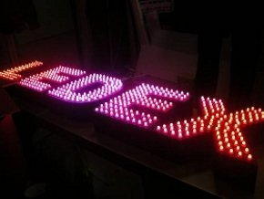 объемные буквы из RGB светодиодов